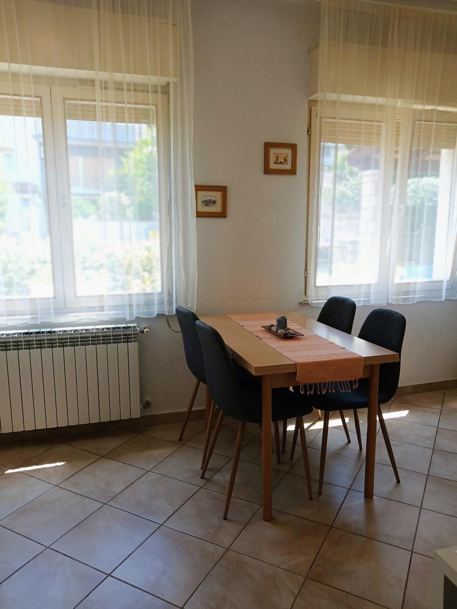 Apartments Jadranka Ivana Pula Exterior photo